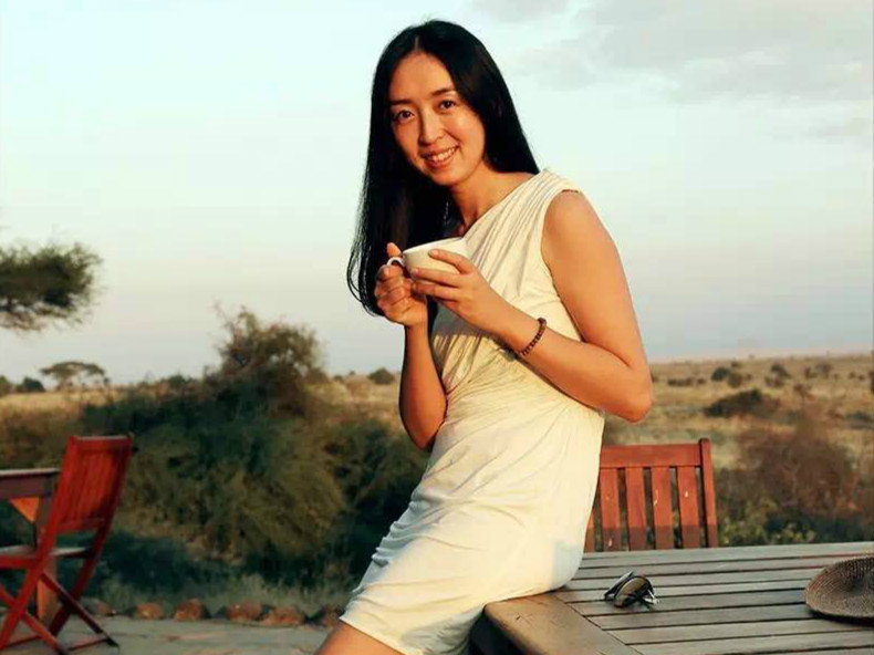 孙博是剑桥大学硕士,湖畔大学第一期学员,曾徒步抵达南极点.