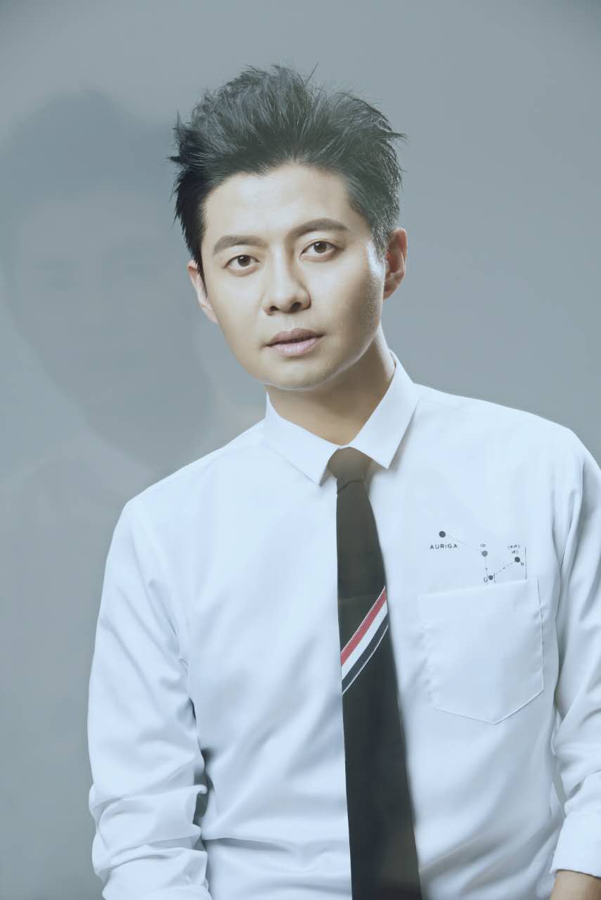 宇东,cctv节目主持人,2001—2005北京人民广播电台音乐台dj,2005