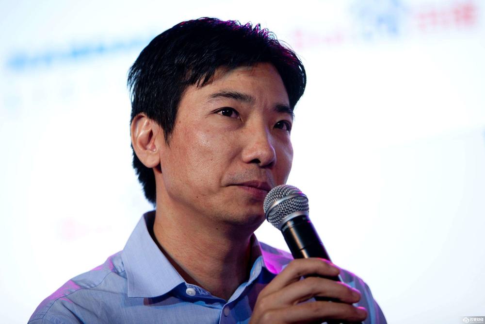 蔡文胜两次增持美图股票