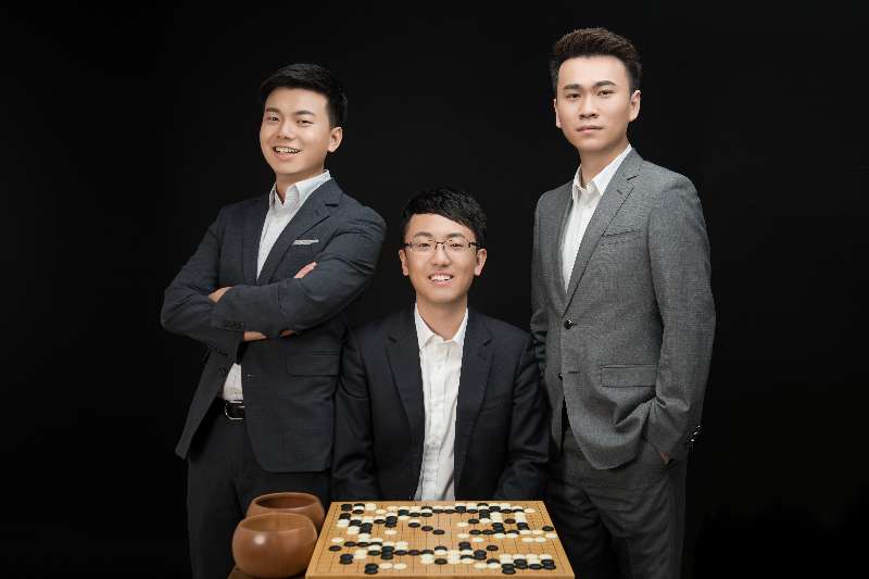 职业棋手转战围棋教学服务邀世界冠军合编教材正与7所学校洽谈合作