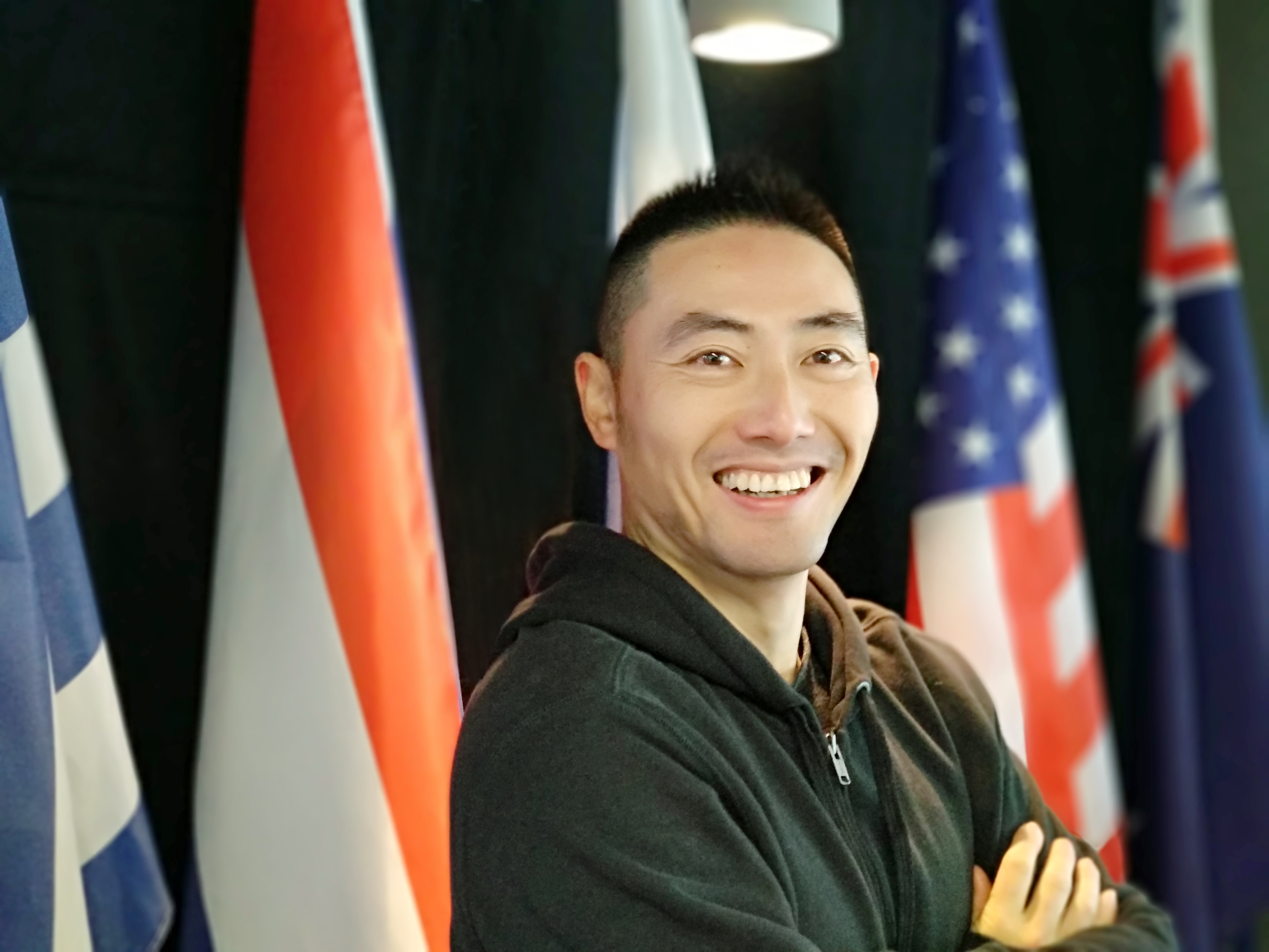 “365抓娃娃”创始人张毅讲话时的逻辑很清晰。
