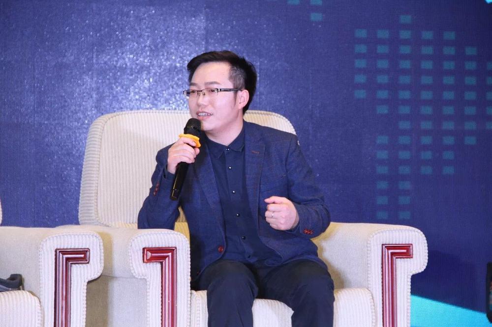 张汉宁说:“木牛盒子中的‘木牛’,取意于‘木牛流马’。而木牛流马是中国古代最早的人工智能的象征。”