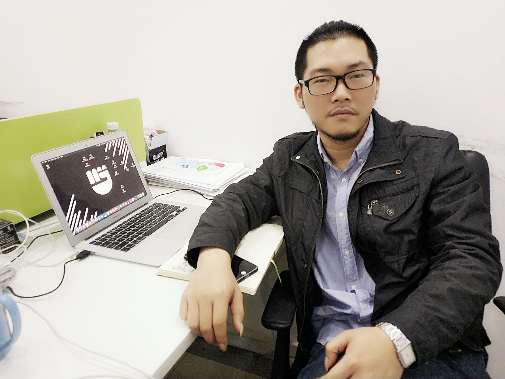 创始人王庚申在大学期间便开始创业。