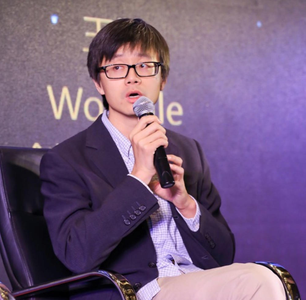 从“工程师”到“销售老手”,王涛还有很长的路要走。