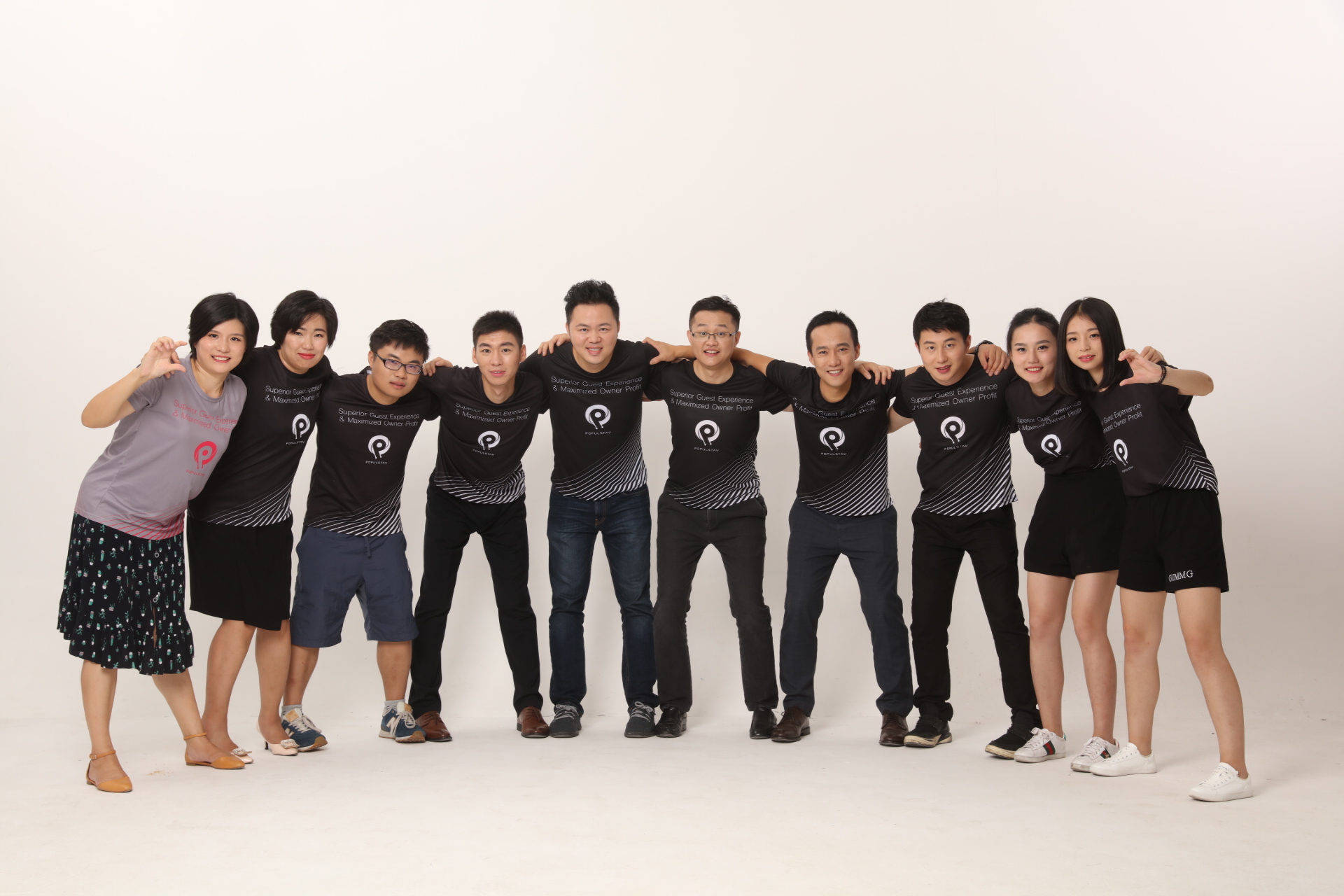 populstay团队成员由来自新加坡,中国,日本,印度,外蒙古,德国的不同