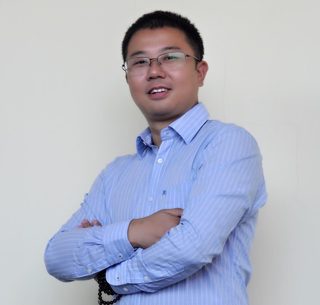 陈岳峰相信灵兽的价值是推动行业发展.