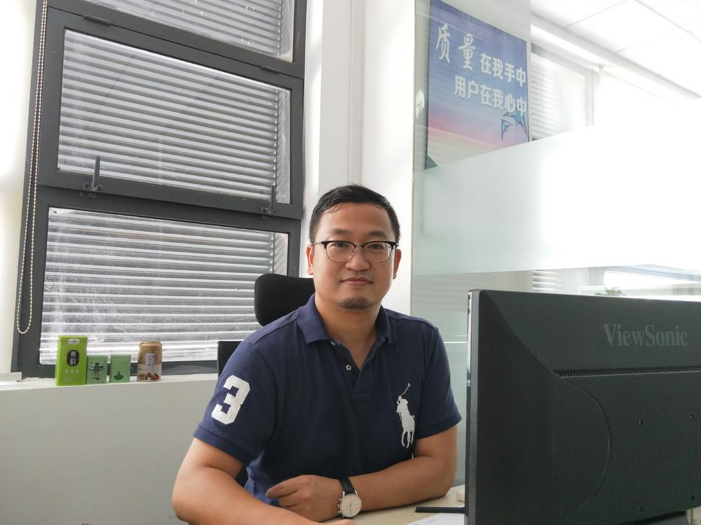 刘佳说:“钧嵌传感器的技术难点,在于如何在结构和材料地选择上,实现在高温、电磁干扰、震动、高速等工况下计算机算法模拟的结果。”