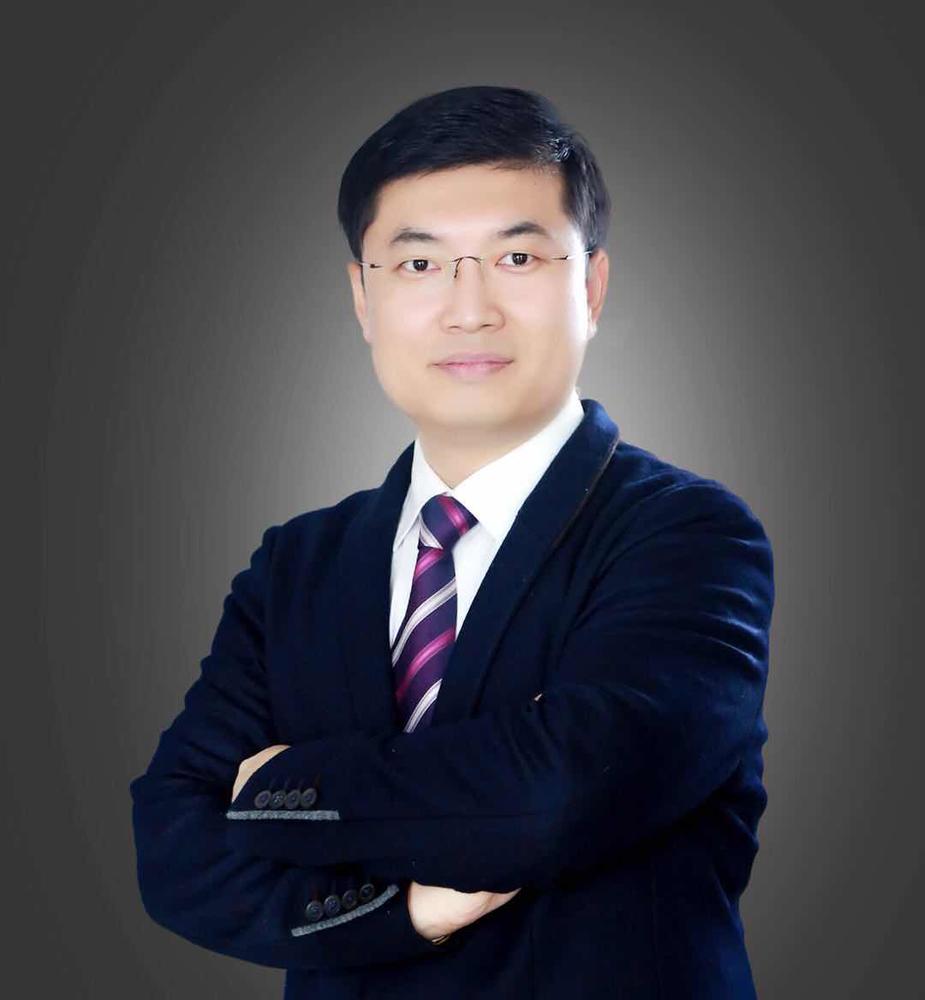 提到远距离虹膜识别技术,侯广琦的眼中闪着光。