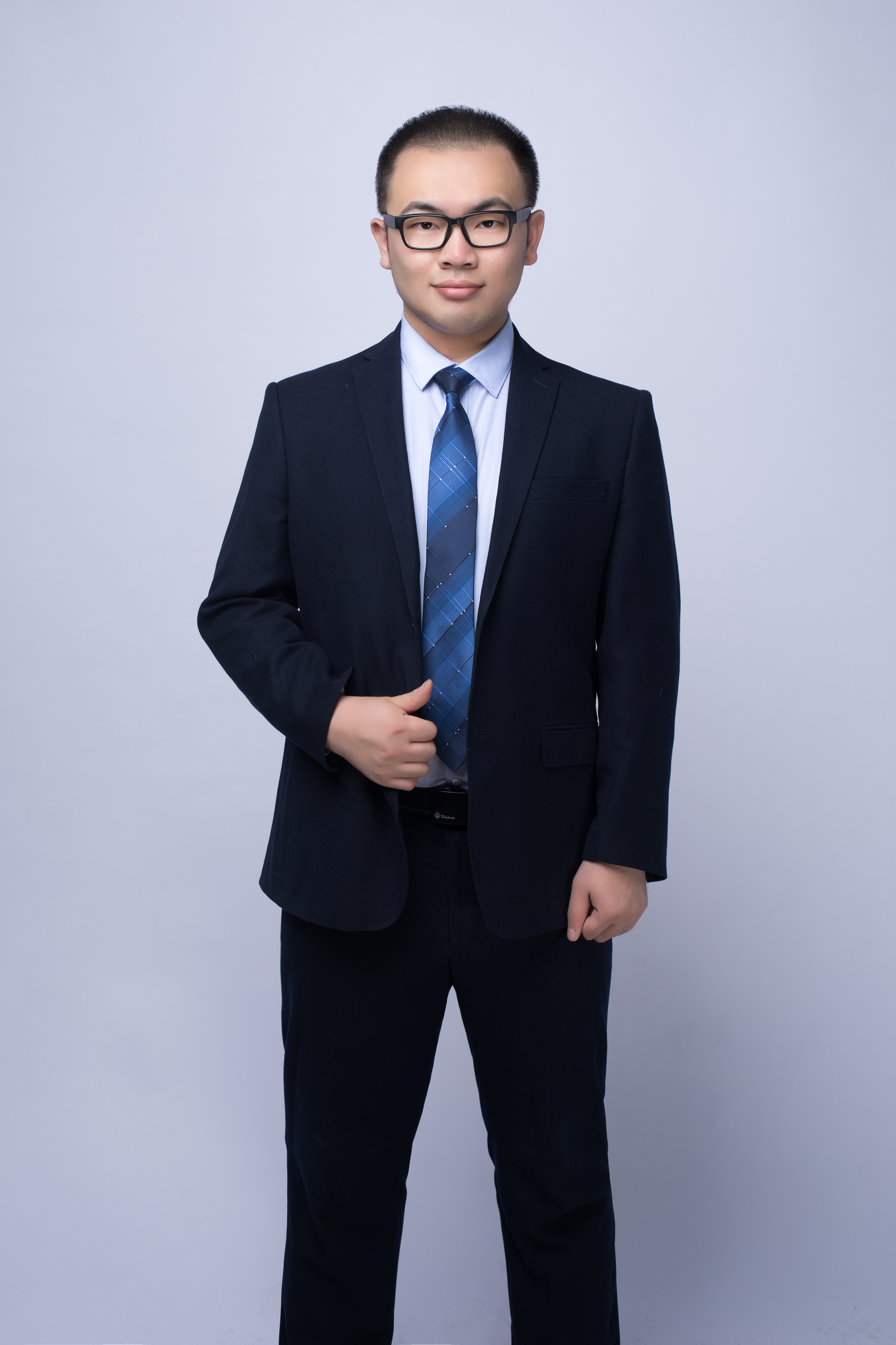 这个90后连续创业者曾被授予阿里巴巴全球梦想家,科大讯飞1024追光者等称号。