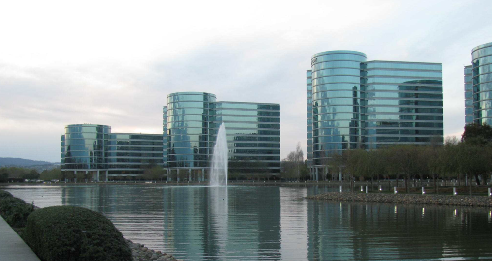 图:全球最大的企业级软件公司Oracle位于硅谷的总部