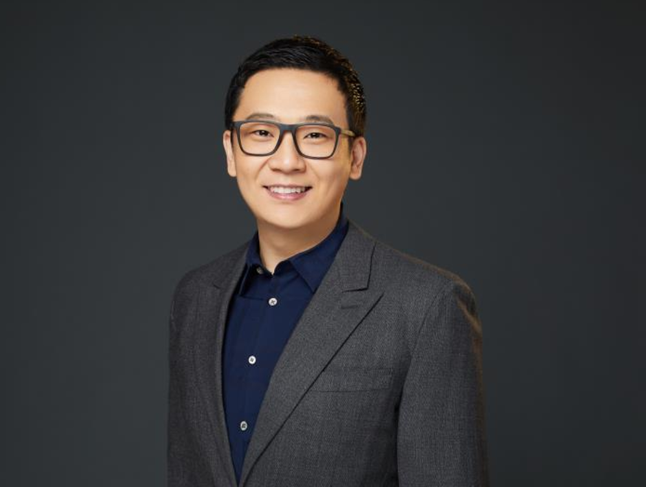 朱子龙将“INX戏精学院”定义为“演剧”,即一种更加注重互动的戏剧表演形式。