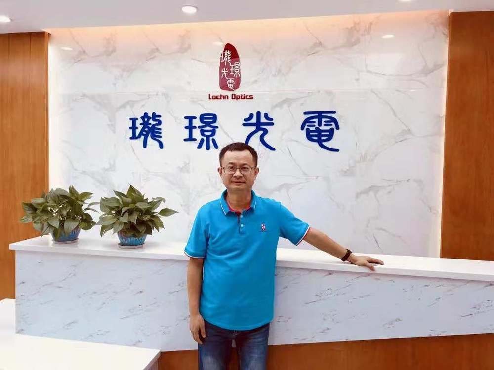 马国斌认为,在光波导模组这一细分领域了,实现量产较为困难,而他们